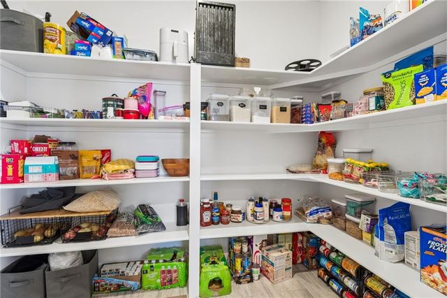 9308 NE 98th Terrace, Kansas City, MO 64157