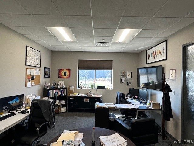 18 Lancaster Parkway, Lancaster, NY 14086