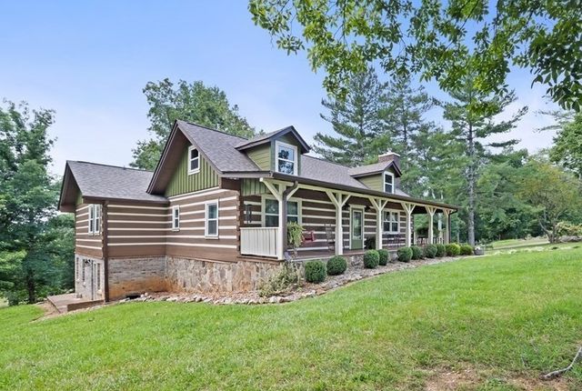 200 Duke Ln, Livingston, TN 38570
