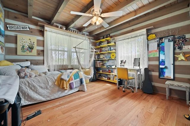 200 Duke Ln, Livingston, TN 38570