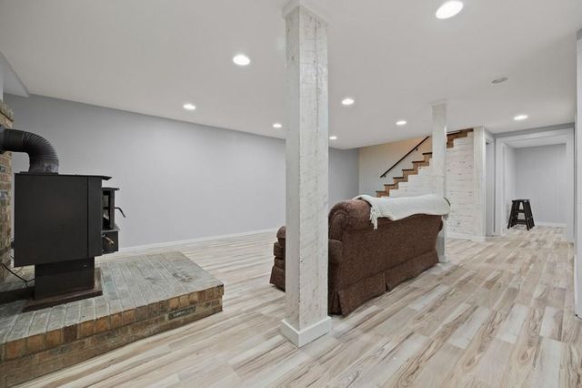 200 Duke Ln, Livingston, TN 38570