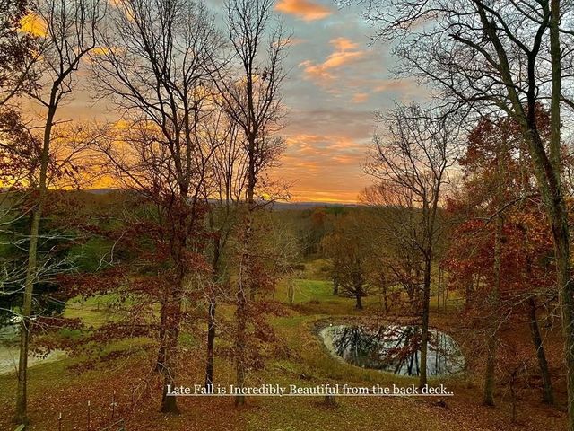 200 Duke Ln, Livingston, TN 38570