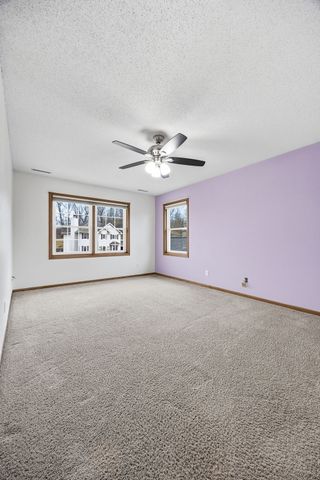 3905 Riverside Drive NE, Cedar Rapids, IA 52402