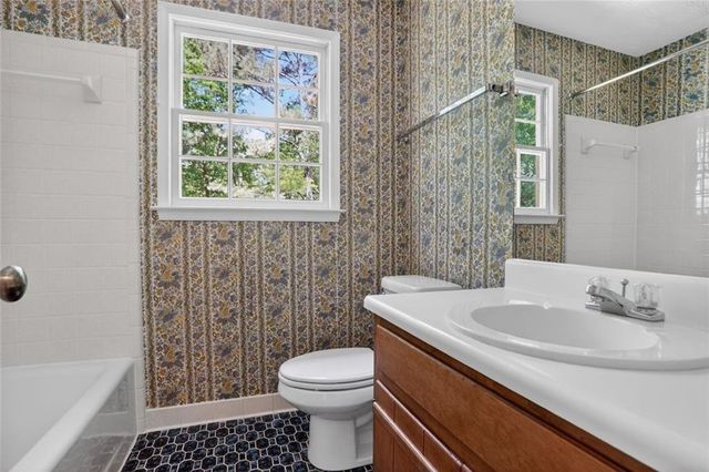 1905 Holly Springs Road, Marietta, GA 30062