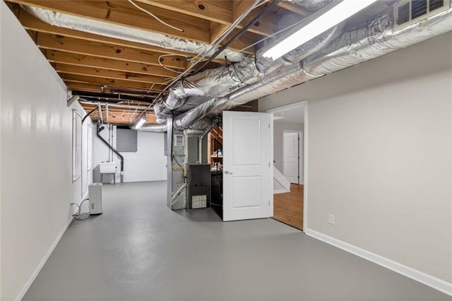 1905 Holly Springs Road, Marietta, GA 30062