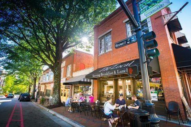 1905 Holly Springs Road, Marietta, GA 30062