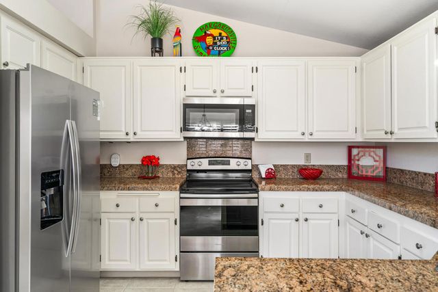 76931 Scimitar Way, Palm Desert, CA 92211