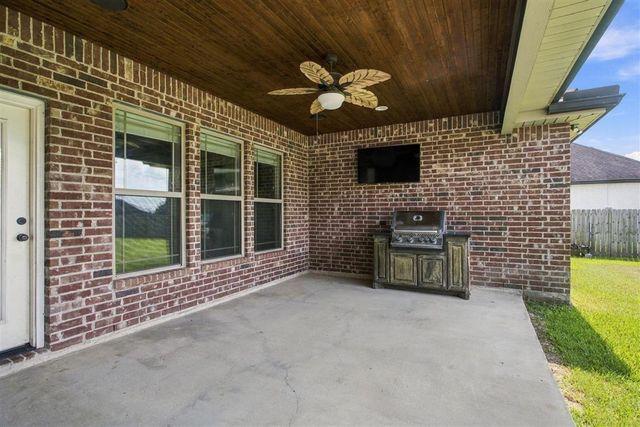 2321 Regena Drive, Lake Charles, LA 70611