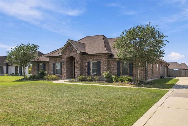 2321 Regena Drive, Lake Charles, LA 70611