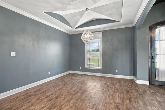 2321 Regena Drive, Lake Charles, LA 70611
