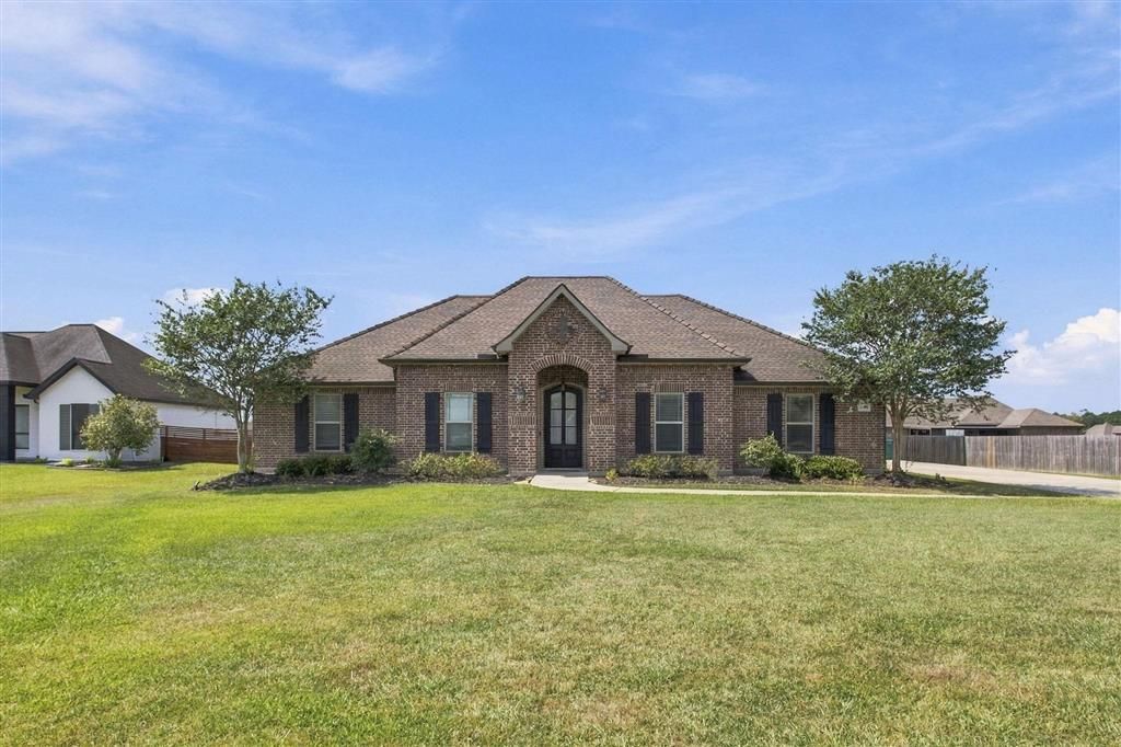 2321 Regena Drive, Lake Charles, LA 70611