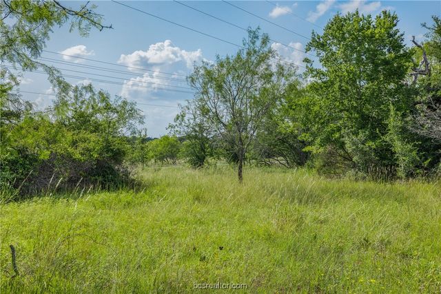 4024 Hollow Court, College Station, TX 77845