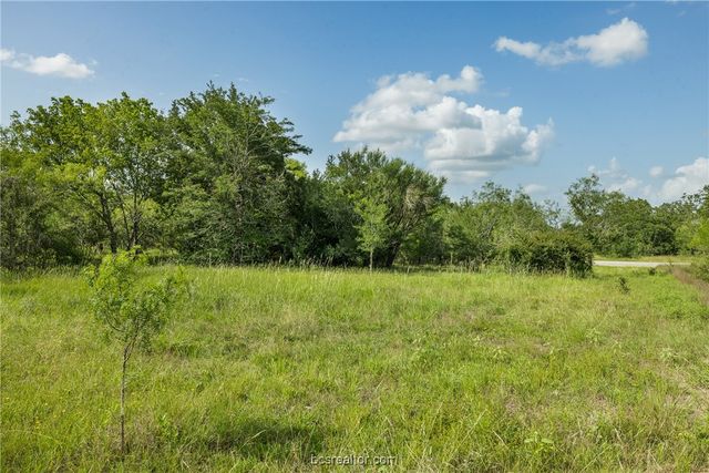 4024 Hollow Court, College Station, TX 77845