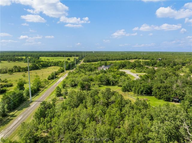 4024 Hollow Court, College Station, TX 77845