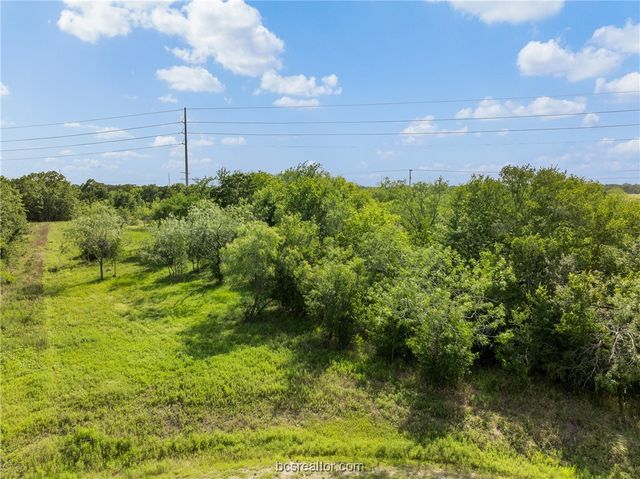 4024 Hollow Court, College Station, TX 77845