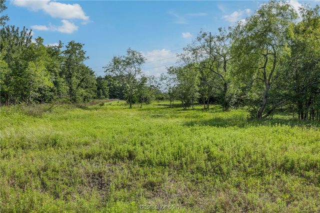 4024 Hollow Court, College Station, TX 77845