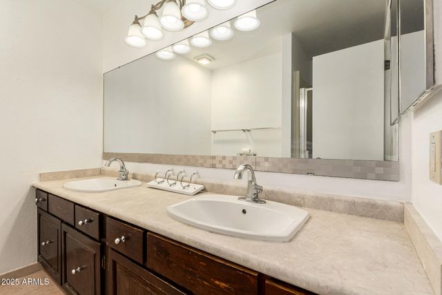 1923 E GEMINI Drive, Tempe, AZ 85283