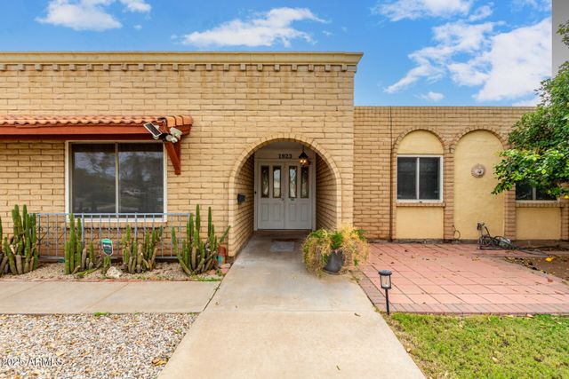 1923 E GEMINI Drive, Tempe, AZ 85283