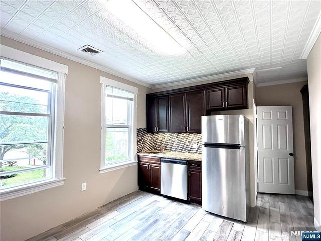 25 Market Street 3, Garfield, NJ 07026