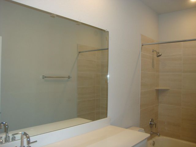 2824 Smokehouse TRL, Round Rock, TX 78665