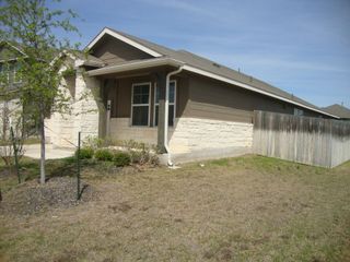 2824 Smokehouse TRL, Round Rock, TX 78665