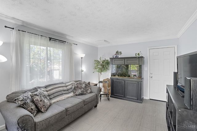 6617 Kirkland Drive, Cincinnati, OH 45224