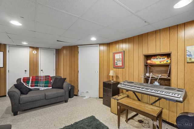 6617 Kirkland Drive, Cincinnati, OH 45224