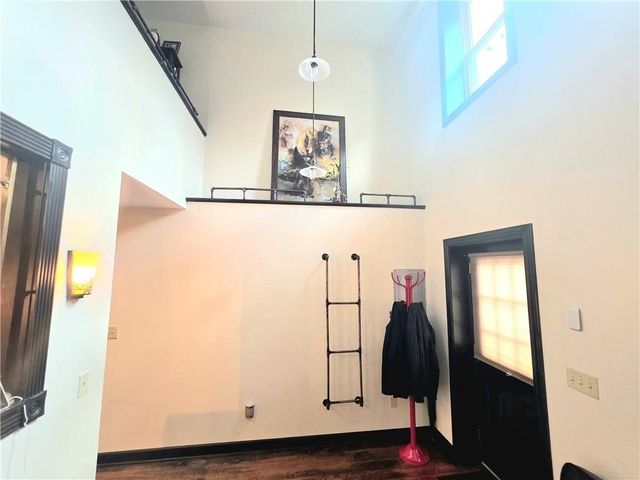 604 Middle St, Central North Side, PA 15212
