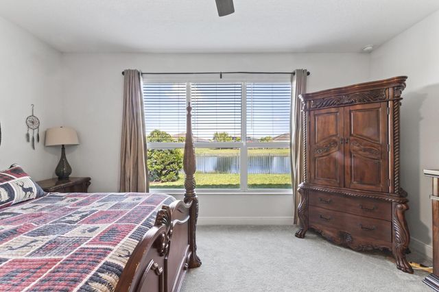 10009 SW Trumpet Tree Circle, Port St Lucie, FL 34987