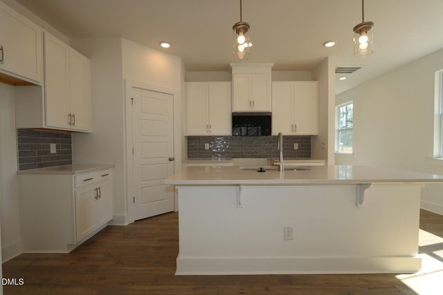 2913 Spring Manor Way, Garner, NC 27529