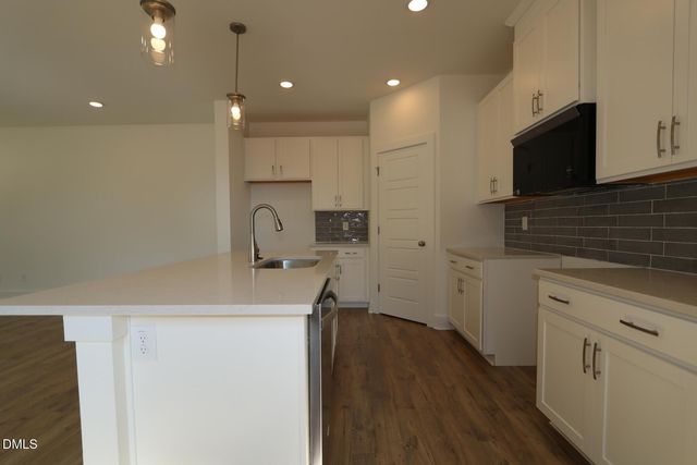 2913 Spring Manor Way, Garner, NC 27529