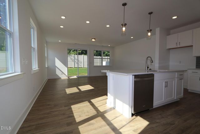 2913 Spring Manor Way, Garner, NC 27529