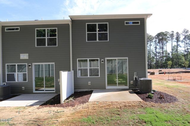 2913 Spring Manor Way, Garner, NC 27529