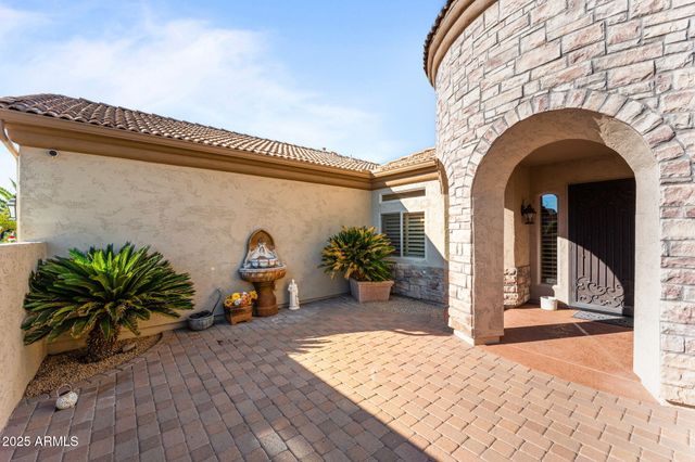 14732 W CARBINE Court, Sun City West, AZ 85375