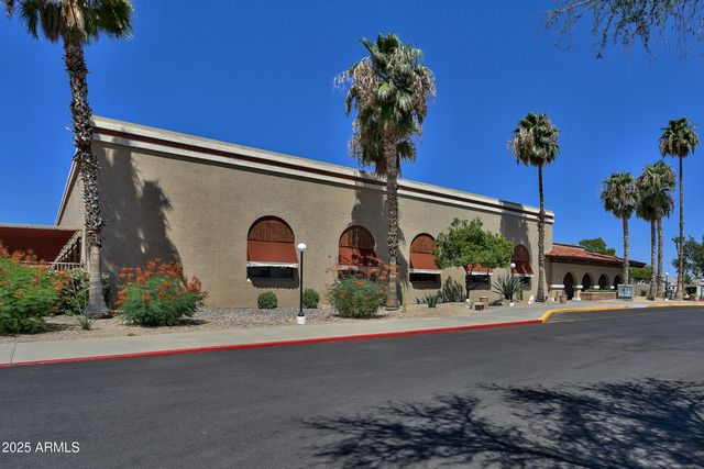 14732 W CARBINE Court, Sun City West, AZ 85375