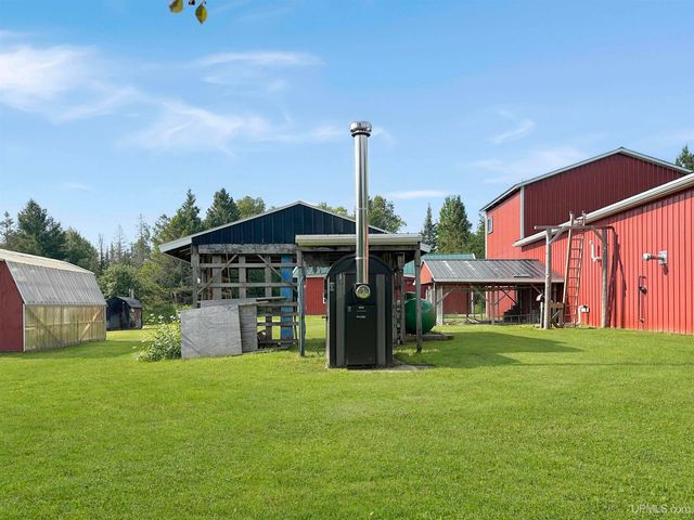 4380 N M-67 Road, Chatham, MI 49816