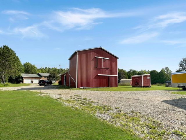 4380 N M-67 Road, Chatham, MI 49816