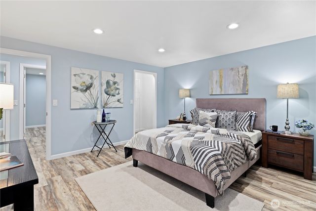 30308 148th Avenue SE, Kent, WA 98042