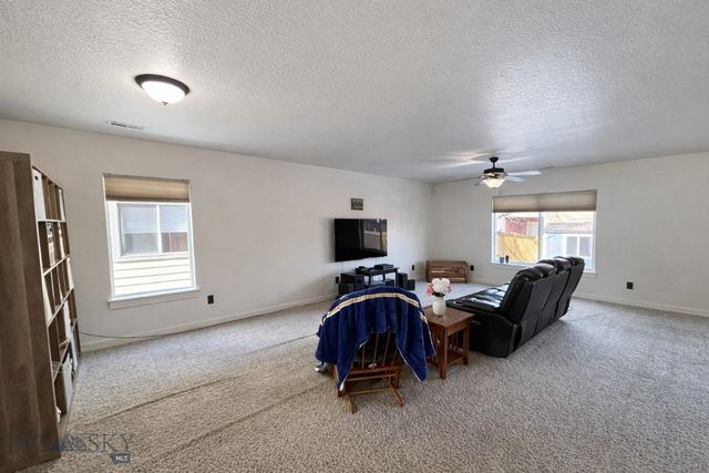 3879 Annie, Bozeman, MT 59718