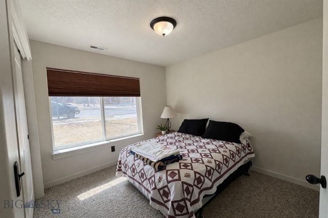 3879 Annie, Bozeman, MT 59718