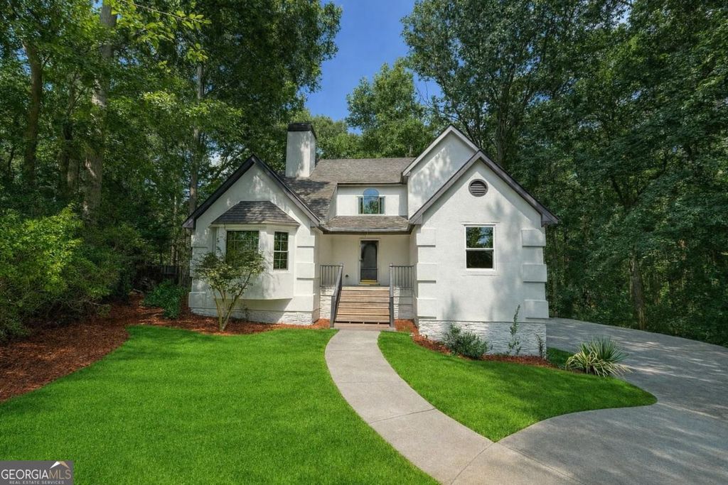 1406 The Lane, Lawrenceville, GA 30043