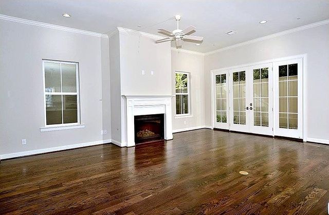 215 Willow Street, Shenandoah, TX 77384