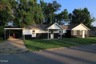 321 West Chilhowie Avenue, Johnson City, TN 37604