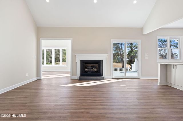 3223 St Andrews Circle SE, Southport, NC 28461