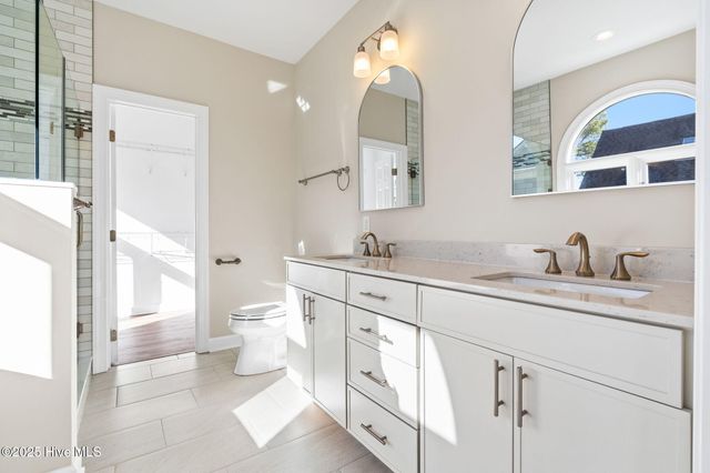 3223 St Andrews Circle SE, Southport, NC 28461