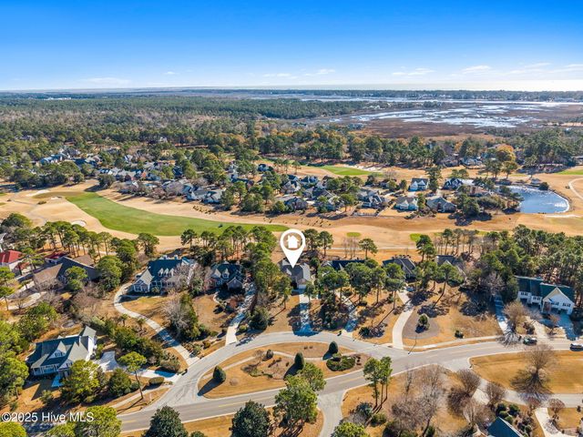 3223 St Andrews Circle SE, Southport, NC 28461