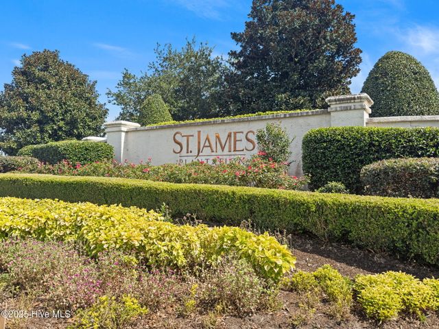 3223 St Andrews Circle SE, Southport, NC 28461