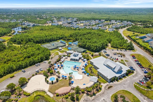 3223 St Andrews Circle SE, Southport, NC 28461