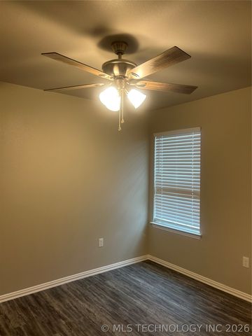 3241 Seabiscuit, Durant, OK 74701