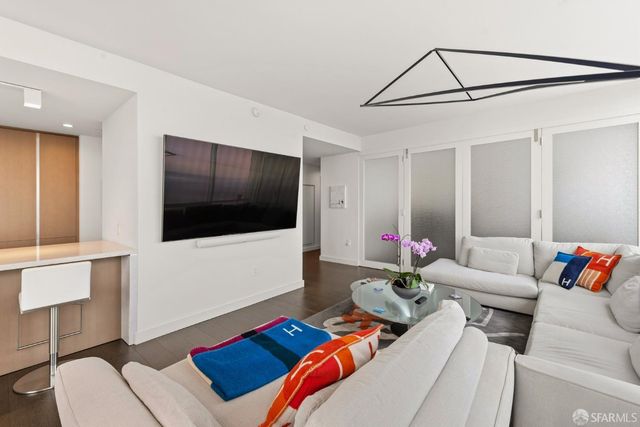 488 Folsom Street 4701, San Francisco, CA 94105